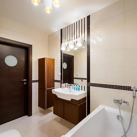 公寓 Metro Wilanowska Cosy By Bookinghost 华沙