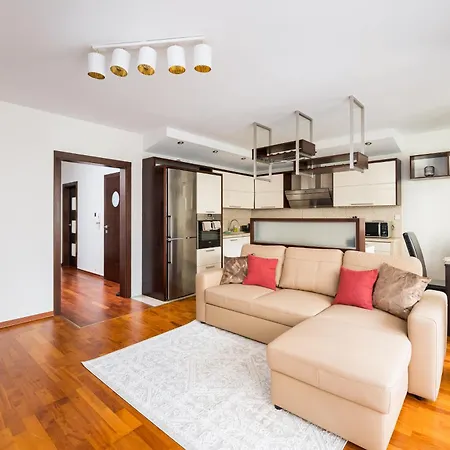 Metro Wilanowska Cosy By Bookinghost * Warsaw