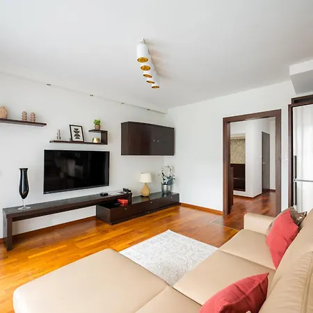 Metro Wilanowska Cosy Apartment *