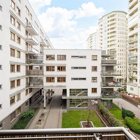 Apartment Metro Wilanowska Cosy By Bookinghost Warsaw