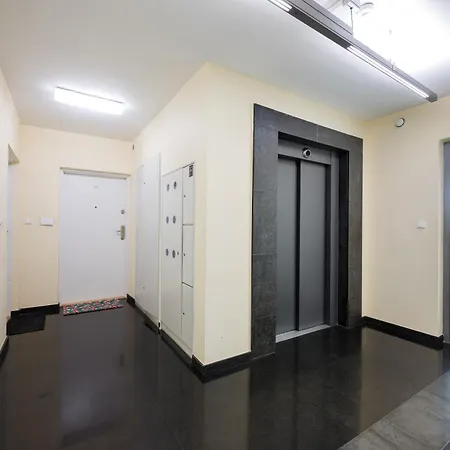 Metro Wilanowska Cosy By Bookinghost 公寓 华沙