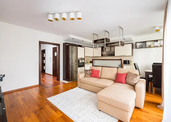 Metro Wilanowska Cosy By Bookinghost * Warszawa