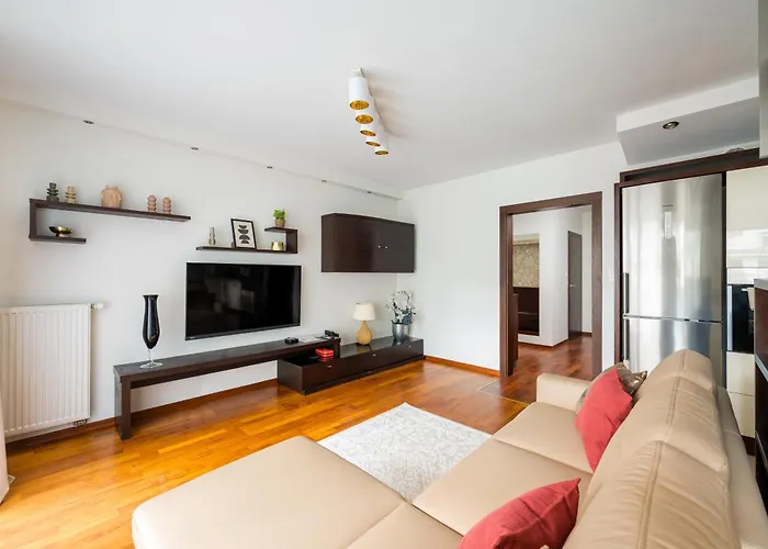 Metro Wilanowska Cosy By Bookinghost Apartament *