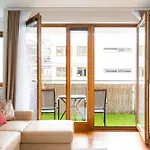 Metro Wilanowska Cosy By Bookinghost Appartement Varsovie